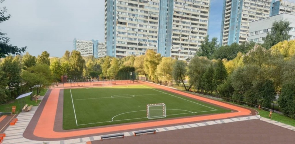футбольное поле в Ясенево 2.jpg